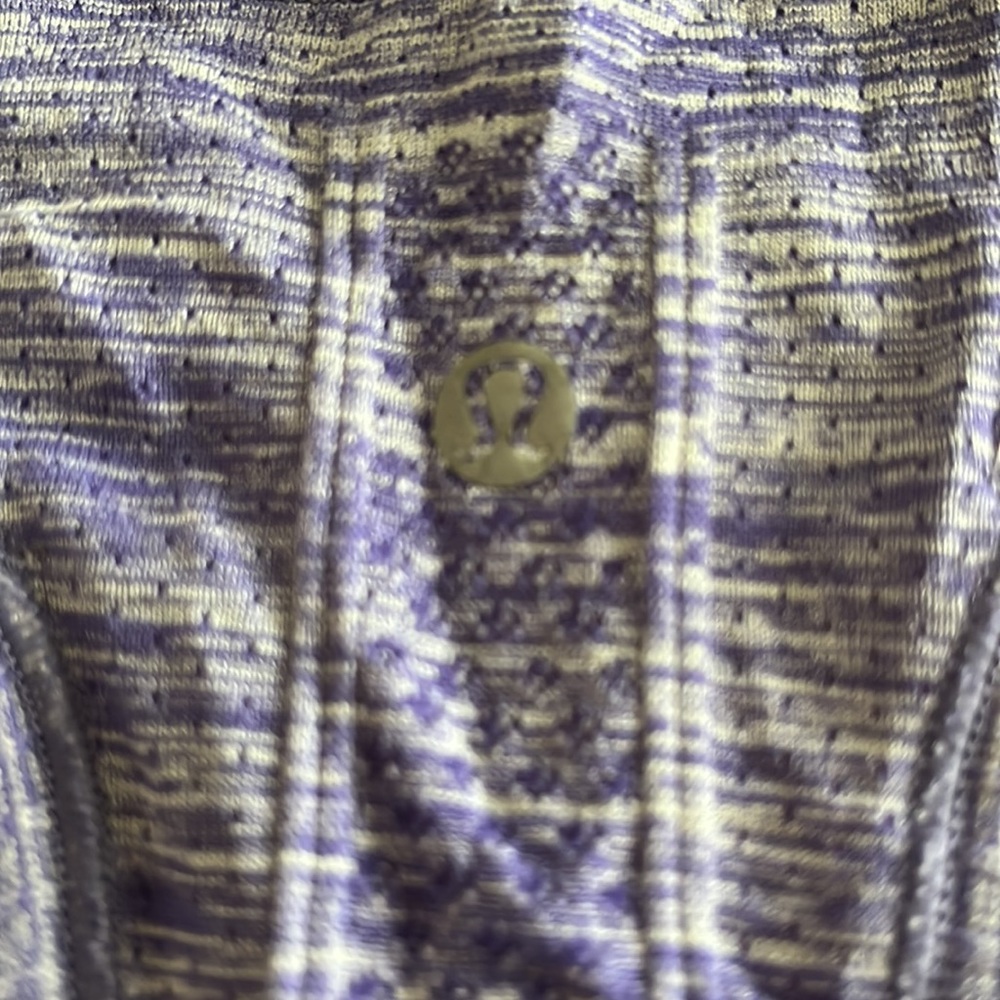 Lululemon Tank - Picture 2 of 5